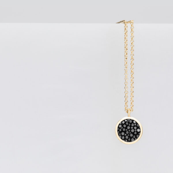 Kette mit Anhänger DOT