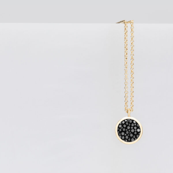 Kette mit Anhänger DOT